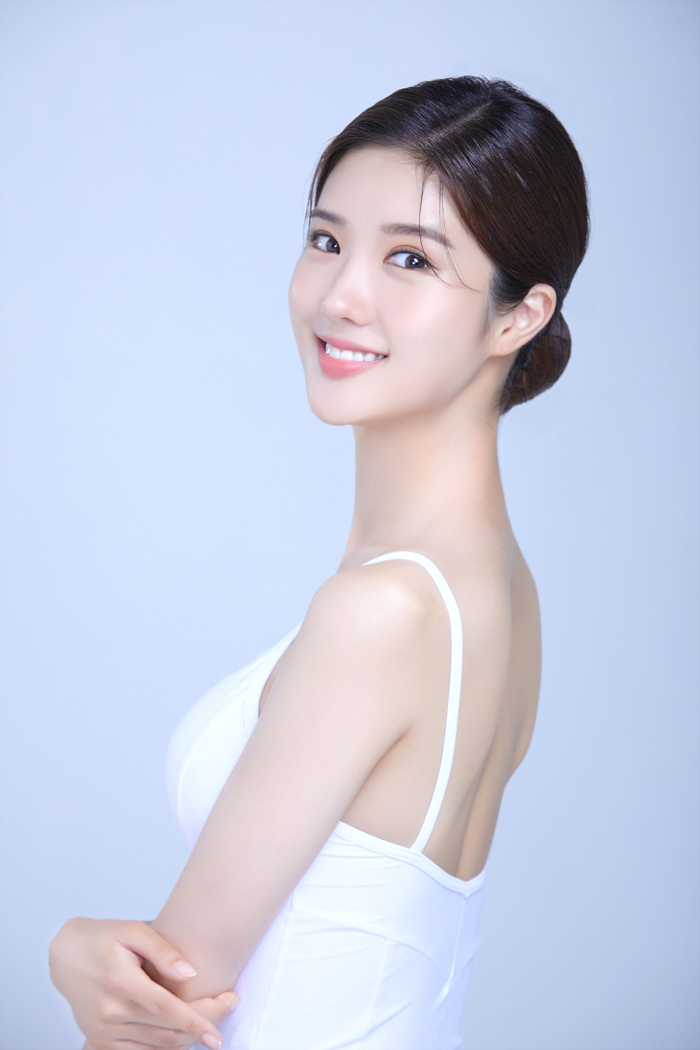 여자프로필 강남스튜디오 강남프로필사진 프로필사진픅로필촬영 비타스튜디오 무용 강사 전문직.jpg